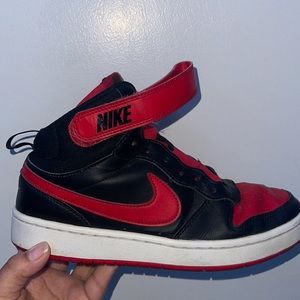 7Y Air Force Nike black/red